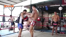 آموزش تمرینات سخت در Muay Thai