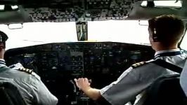 B737 Landing at Lisboa with strong crosswinds rain and heavy turbulence