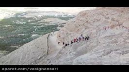 نوای نی کوه صفه ، نماهایی غار خاکی کوه صفه اصفهان