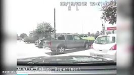 ضرب وشتم وحشیانه زن بی پناه سیاه پوست توسط پلیس تگزاس