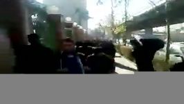 سرود دانشجویان در تجمع دیروز مقابل وزارت نفت ...