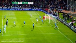 لیونل مسی در مقابل اروگوئه