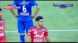 پرتاب بطری آب هواداران استقلال به عالیشاه