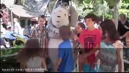 bartayley at DisneyLand KIDSCHANNEL