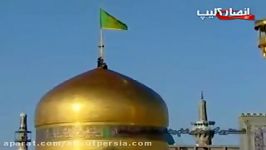 سفر به مشهد  خادم حرم مطهر امام رضا در حال شستن گنبد