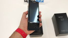 آنباکس BlackBerry Priv