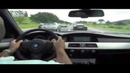 رانندگی دیوانه وار BMW M5 موتور V10 در بزرگراه