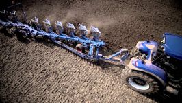 Lemken Titan und New Holland