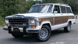 1989 Jeep Grand Wagoneer Review