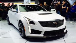 2016 Cadillac CTS V را ببینید