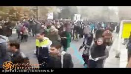 تجمع اعتراض آمیز دانشجویان دانشگاه تهران در روز دانشجو