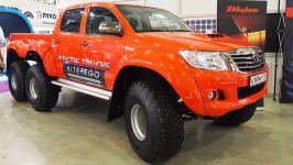 تویوتا هایلوکس Toyota Hilux AT44 6x6