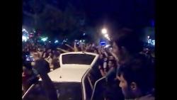جشن خیابونی بعد بازی فوتبال ایران کره جنوبی در جوار نیروی انتظامی . هفت حوض