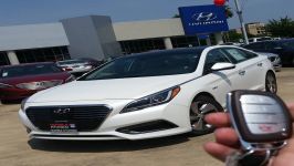  In Depth Review 2016 Hyundai Sonata Hybrid Leaner Meaner and Greener 