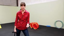 Loose Leash Walking Inside  Teachers Pet With Victoria Stilwell