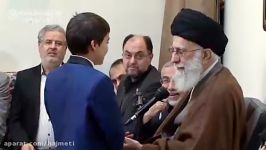 لحظاتی دیدنی برخورد پدرانه امام فرزندان شهدای حرم