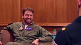 Gerard Butler Flies With The U.S. Air Force Thunderbirds