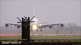 STORM SCHIPHOL  EMIRATES A380 A6 EEW Spectacular Landing