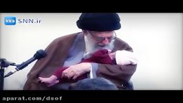 اذان اقامه رهبری در گوش نوزاد شهید مدافع حرم