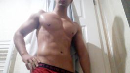 17 yo teen monster 43cm guns flexing pec bounce hugeee