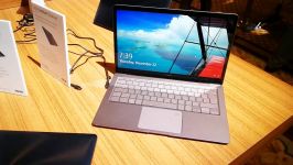 ASUS Zenbook 3 Deluxe Hands On at CES 2017