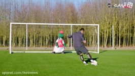 Arsenal challenge the F2 Freestylers