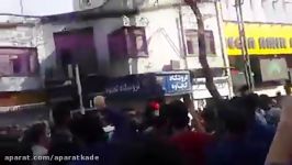 سردادن شعار بازاریان تهران بر علیه رشوه گیری در شهرداری