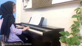 تمرین كلاس پیانو میشا غلامرضایى هنرجو كلاس پیانو