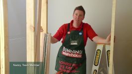 چگونه برای نصب یک حفره درب کشویی  DIY در Bunnings