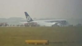 فرود بدون چرخ بوئینگ 767 در لهستان