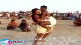 این کشتی عالی باورنکردنیه مگر میشه اینقدر انعطاف قدرت بدنی حتما ببینید