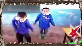 اجرای ترانه سرود بسیار زیبای کردی توسط کودک خردسال