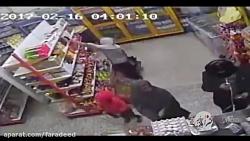 لحظه دزدیده شدن کودک در سوپر مارکت