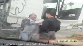 ویدیوی «نفرت برانگیز».. ضرب شتم یک فلسطینی توسط پلیس