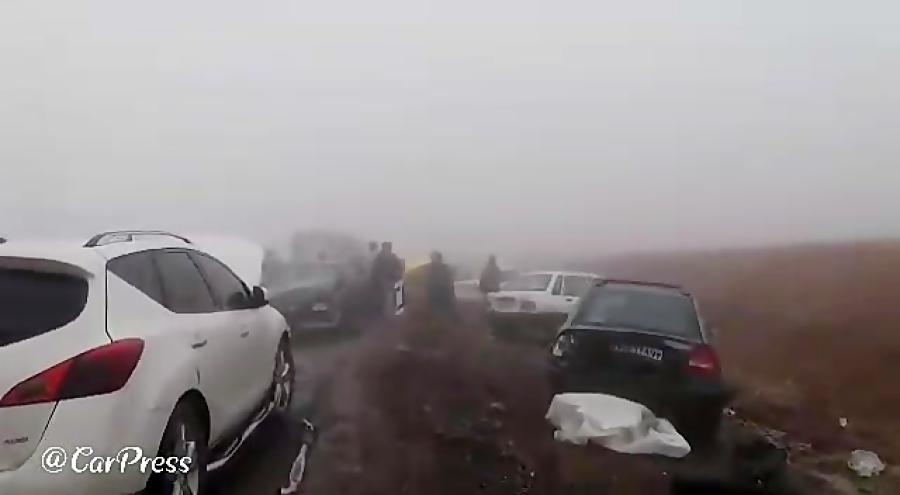 تصادف شدید زنجیره ای در جاده مشهد