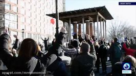 Protesters slam Trumps Muslim Ban 2 at NYCs Rockefeller Park