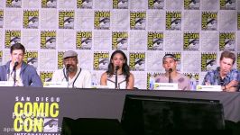 THE FLASH Comic Con 2016 Panel Highlights Part 2  Grant Gustin Candice Patton Carlos Valdes