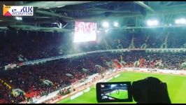 ادای احترام هواداران فوتبال به قربانیان حادثه سن پترزبورگ