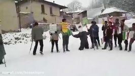 راهپیمایی خنده دار غیور مردان مازندرانی در یک روستا