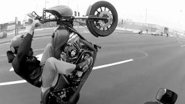 حرکات نمایشی موتور سنگین Harley