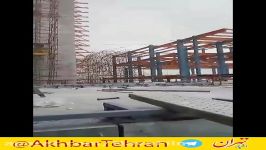 فرو ریختن داربست های یک ساختمان نیمه کاره در تهران