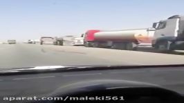اعتصاب وتجمع رانندگان نفتکش کرمان مقابل شرکت نفت همچنین تجمع تعداد زیادی نف