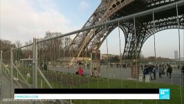 #Resist Greenpeace déploie une banderole anti FN sur la tour Eiffel