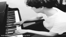 پیانو زدن بکهیون اکسو happy birthday baekhyun  
