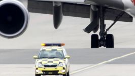 HARD BOEING 747 LANDING  B747 hammering down on the RUNWAY