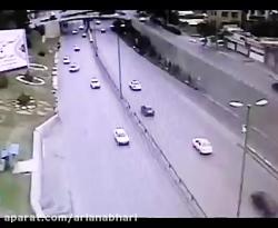 تصادف شدید خودرو ۲۰۶ دیروز در بزرگراه شهید خرازی