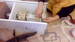 کار چرخ پشم ریسی توسط دختر نجیب پاکدامن قشقایی