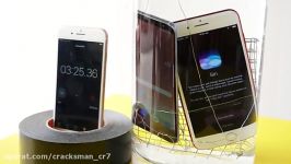 Samsung Galaxy S8 vs iPhone 7 Water Test