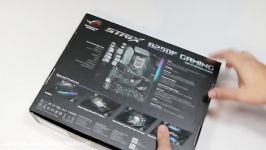 Asus Strix B250F Gaming unboxing