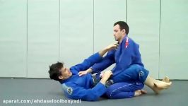 اجرای تکنیک سوئیپ هیپ بامپ گارد در BJJ